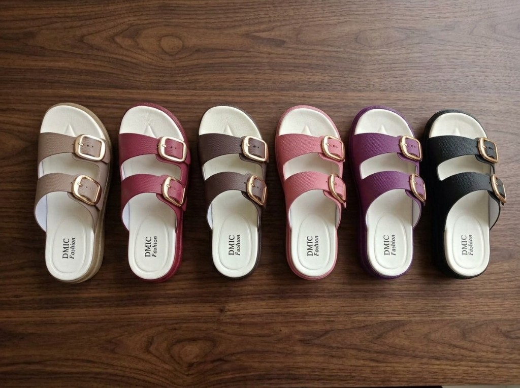 Women’s Fashion Gold Buckle Dual-Strap Slides 3
